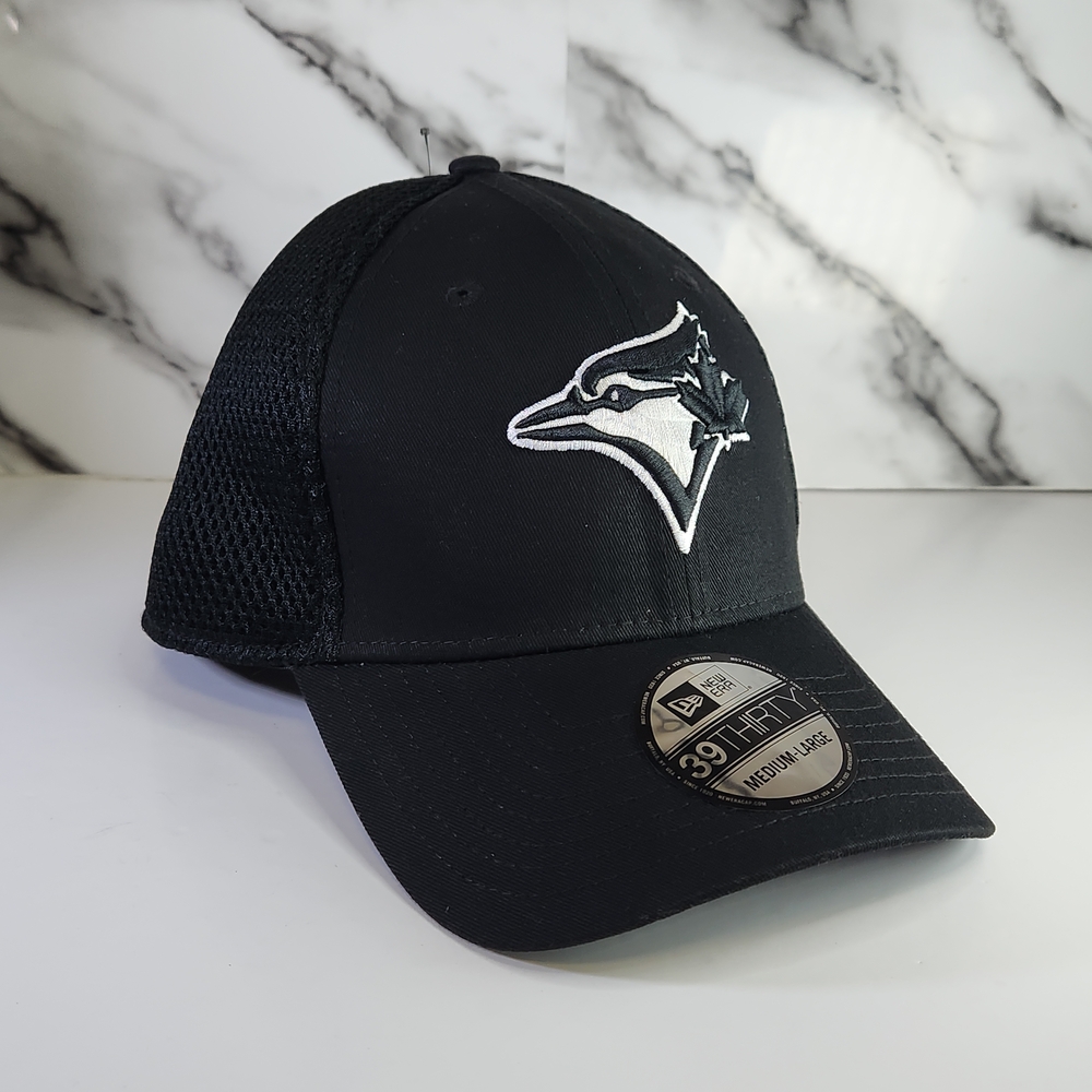 Blue Jays Cap, New Era, Black and Gray Fitted M-L
